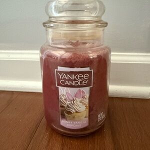 Yankee Candle Bunny Vanilla Cupcake Pink Jar